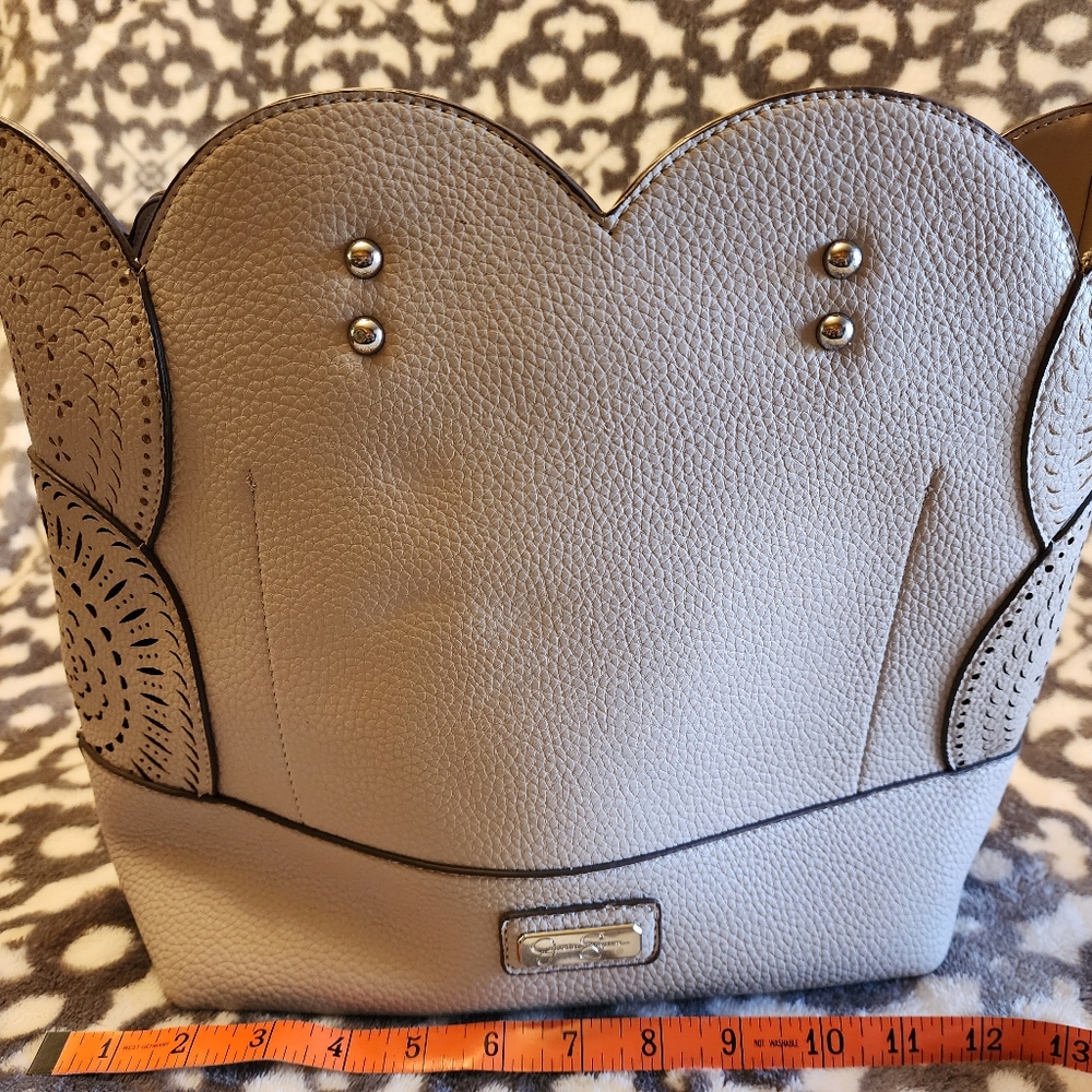 Jessica Simpson purse